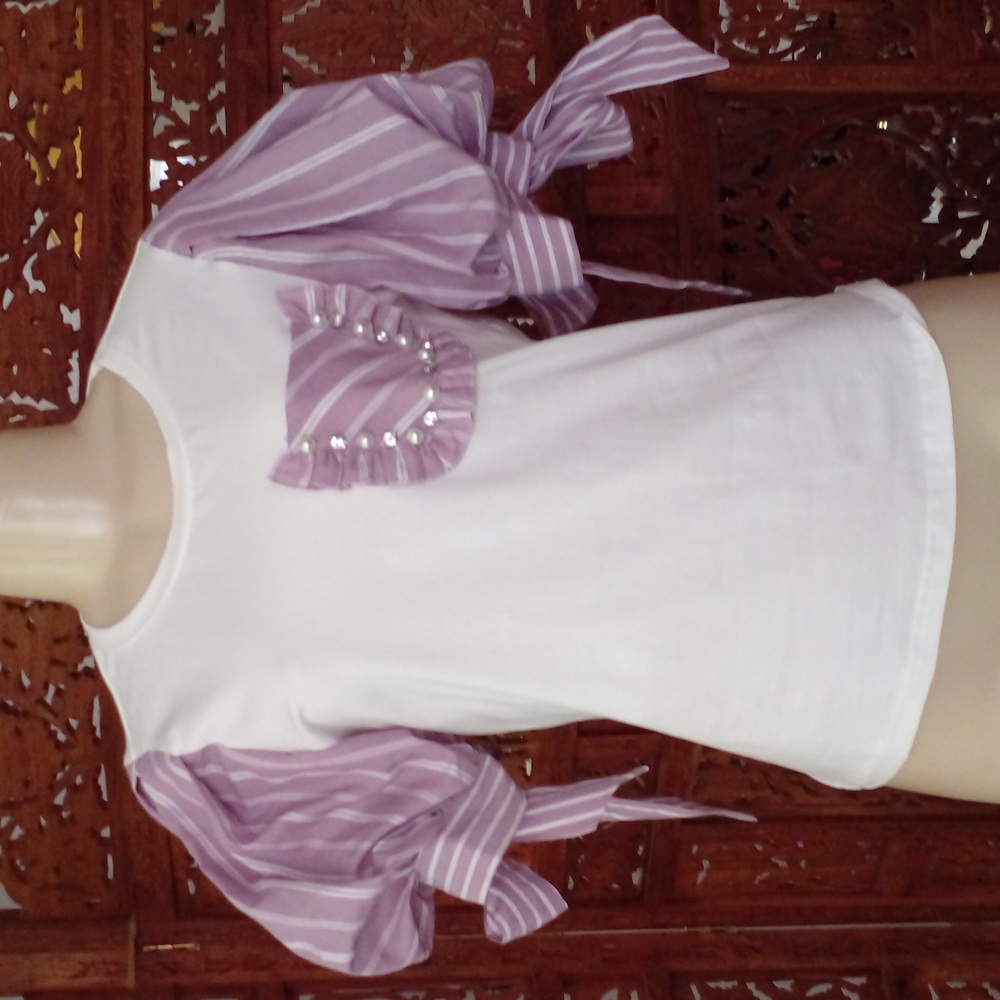 NEW Top